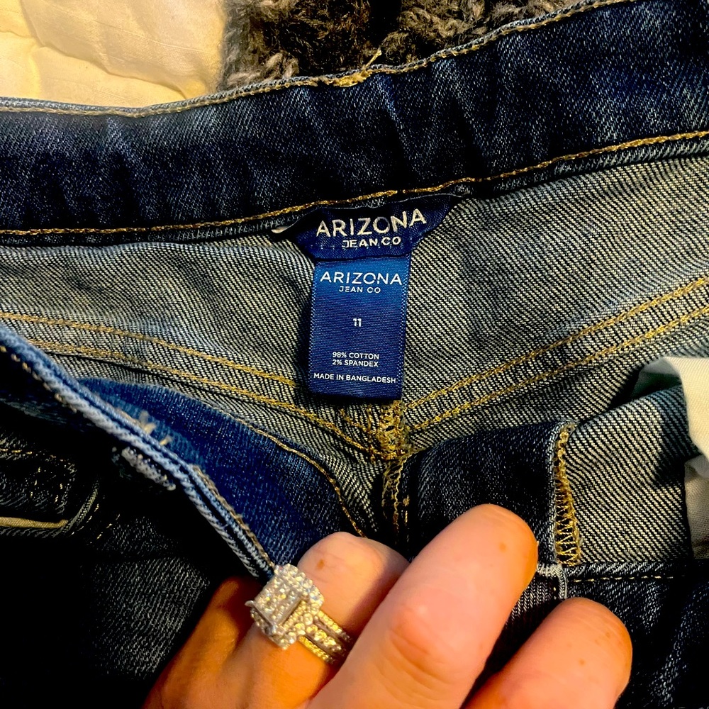 Cute denim skirt